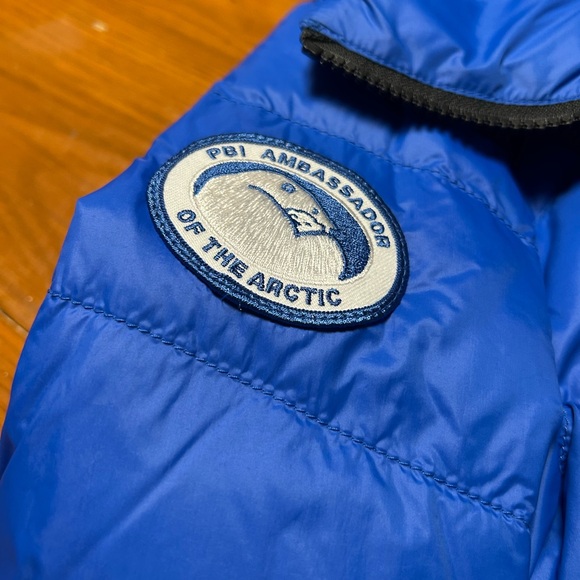 Canada Goose Blue Puffer Jacket - Picture 2 of 5